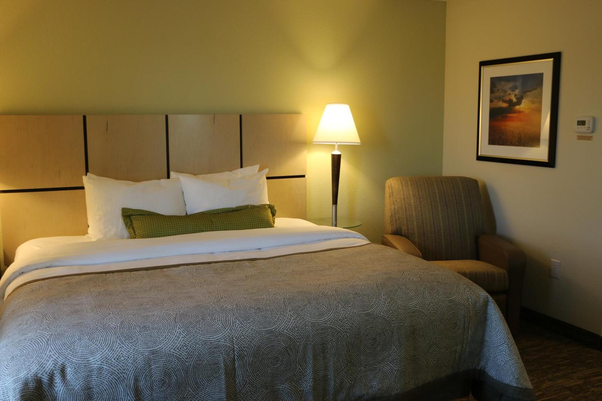 Candlewood Suites Bloomington By Ihg Bagian luar foto
