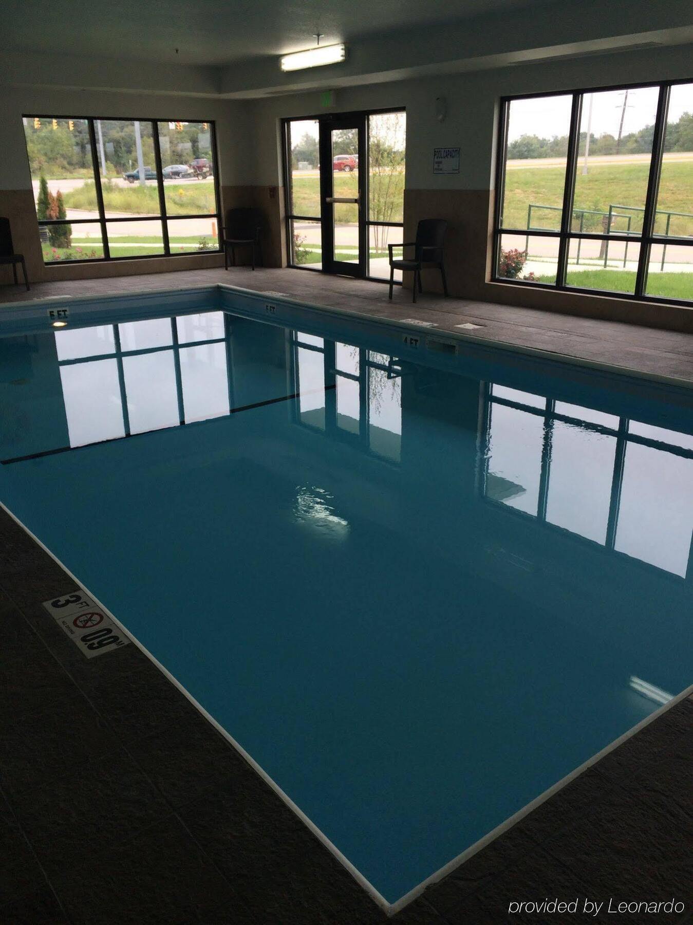 Candlewood Suites Bloomington By Ihg Bagian luar foto