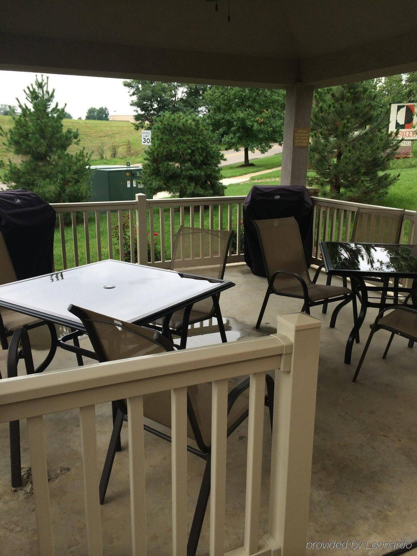 Candlewood Suites Bloomington By Ihg Bagian luar foto