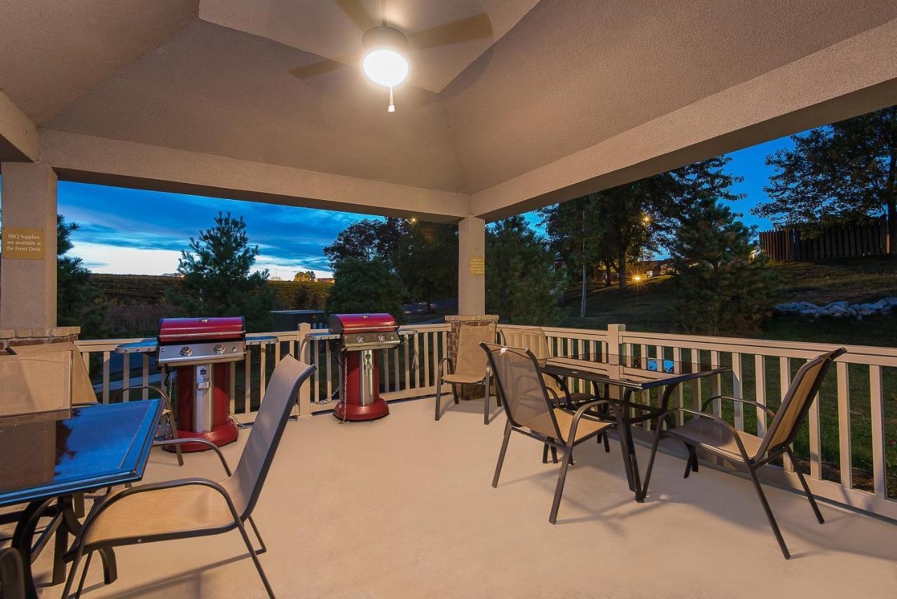 Candlewood Suites Bloomington By Ihg Bagian luar foto