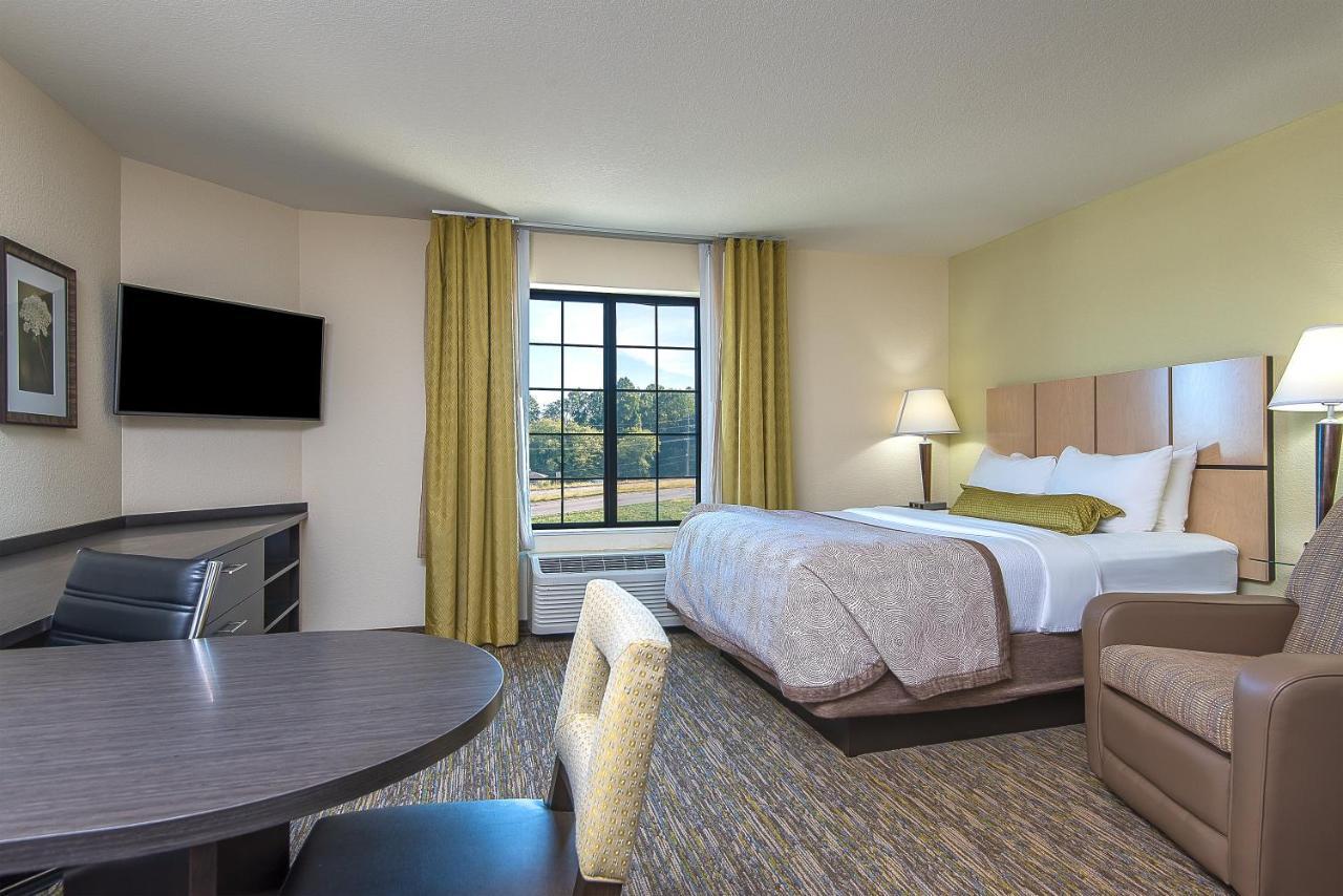 Candlewood Suites Bloomington By Ihg Bagian luar foto